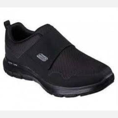 SKECHERS UPSHIFT MISURA 40 BLACK (UOMO)